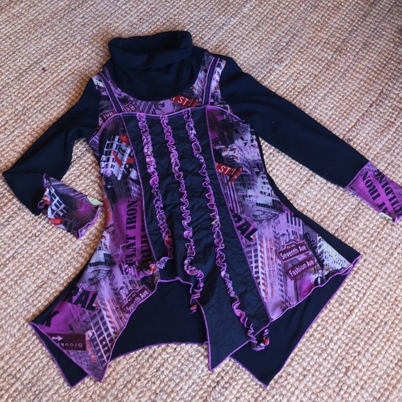 Chagall asymmetric hem tunic - Picture 6 of 10